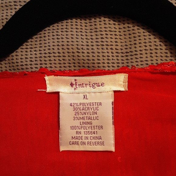 INTRIGUE Red Sequin Sweater Size: XLG - Picture 4 of 5